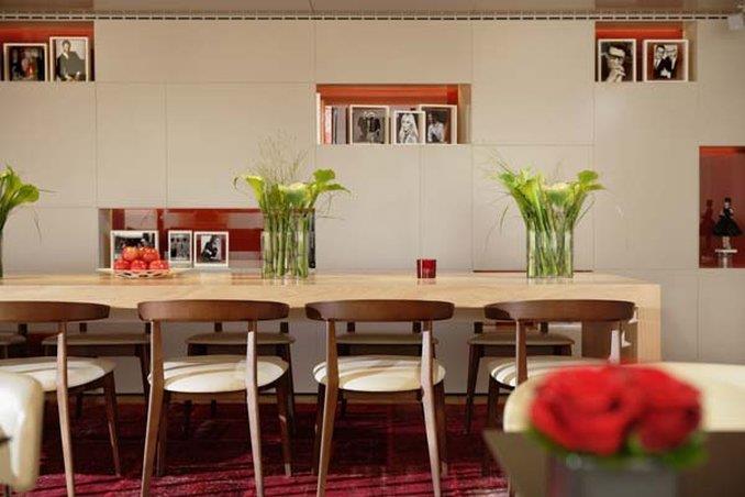 Hotel The 4*