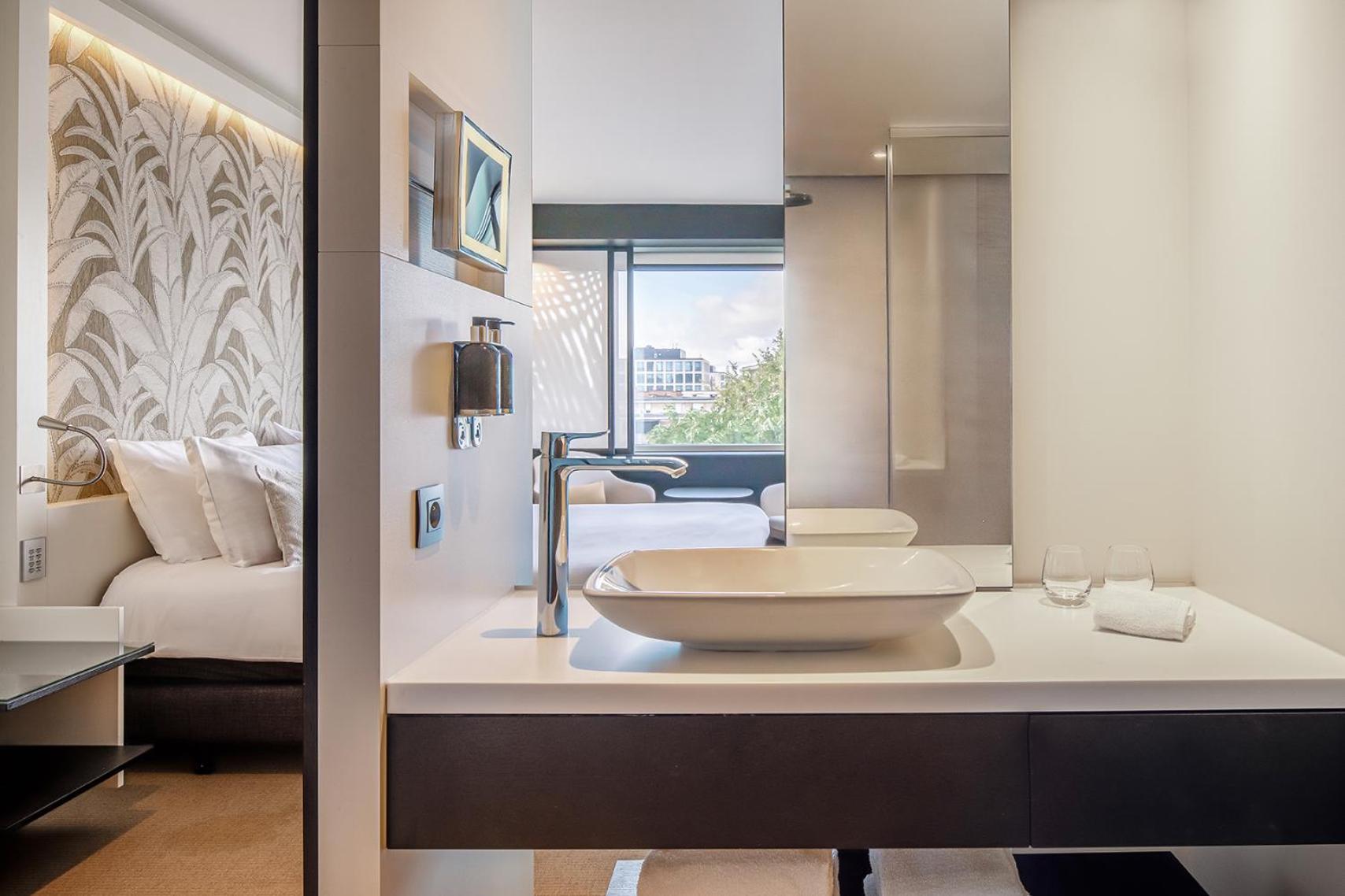 Hotel The 4*